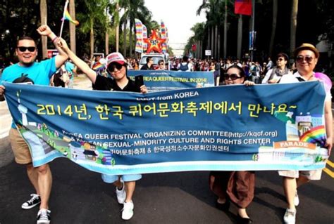 corée du sud la gay pride veut défiler à séoul malgré l interdiction