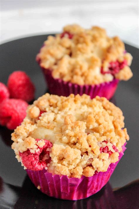 raspberry muffins  streusel recipe baking beauty