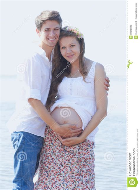 pregnant wife loving husband