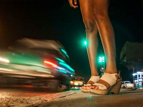 In Cuba Police Rely On Prostitution Bribes For A Living Wage