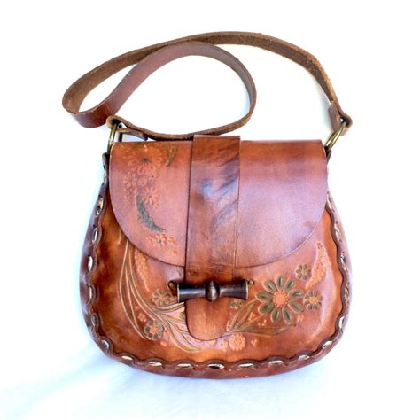 vintage hand tooled leather purse  wood bead closure hand tooled floral leather handbag
