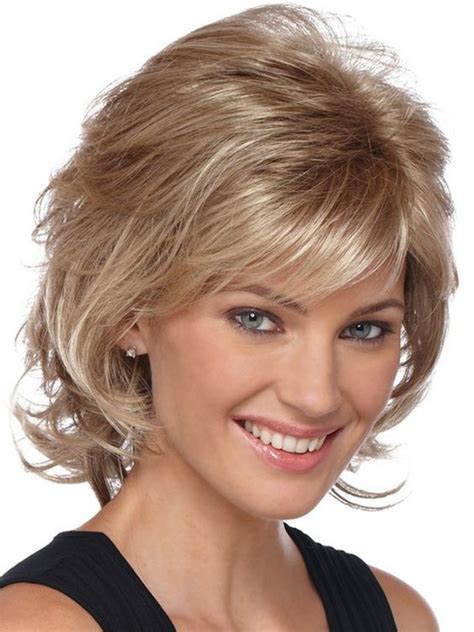 54 Best Women’s Hairstyles For Over 40 And Overweight