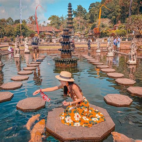 Tempat Wisata Terindah Di Indonesia Yang Wajib Dikunjungi Himang Hot