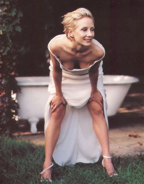 Naked Anne Heche Added 07 19 2016 By Gwen Ariano