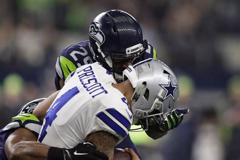 seahawks falcons final score seattle loses   drops  straight home game