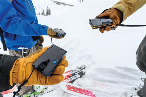 electronic noise    means   avalanche transceiver