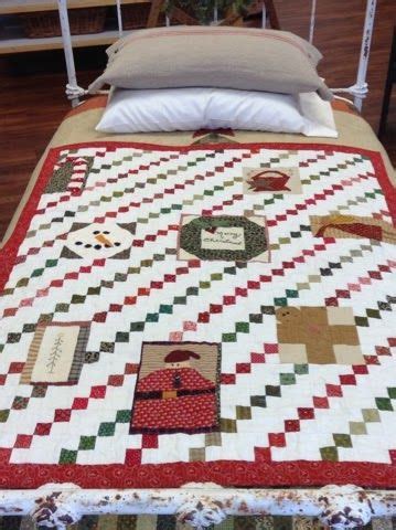 bed turning primitive quilts magazine susan bailey christmas quilt
