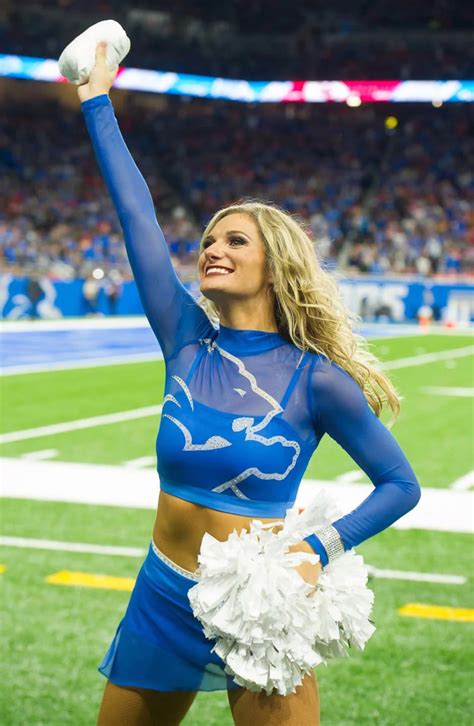 Detroit Lions Cheerleaders Photos From Week 4 Ultimate Cheerleaders