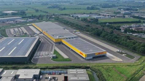 dhl parcel hub zaltbommel duurzaam  commerce sorteercentrum voor nederlandse markt nederland
