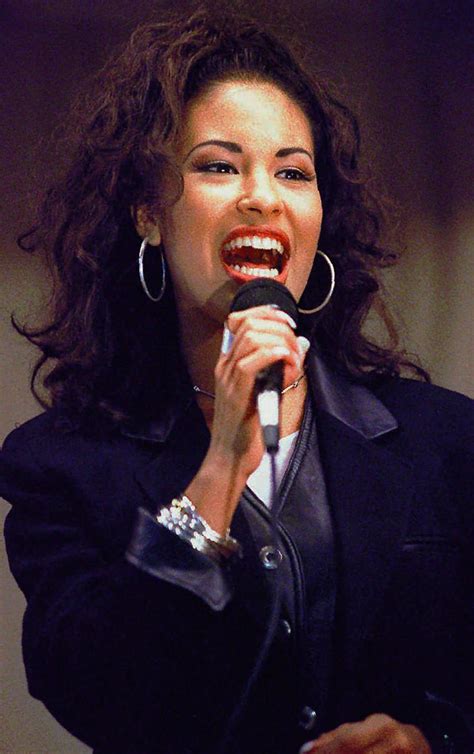 Remembering Selena On 20th Anniversary Of Her Death Nbc
