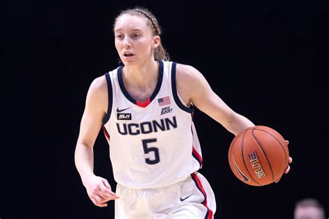 uconn s paige bueckers is biggest star in march madness 2021
