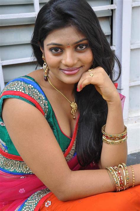 Latest Telugu Actress Sowmya Awesome Saree Stills Gallery
