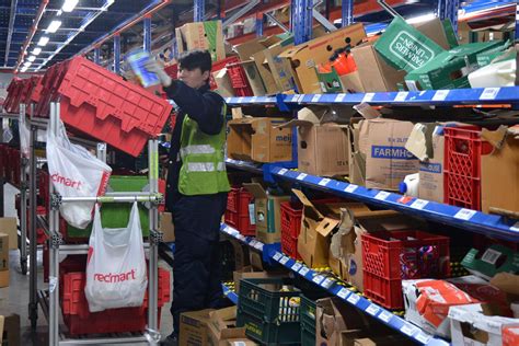 comfortdelgro cabbies training  deliver redmart groceries   apr expect  delivery