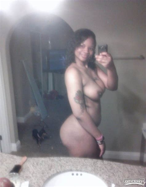 thick ebony bbw nude selfie