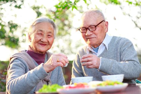 japanese people  long healthy lives