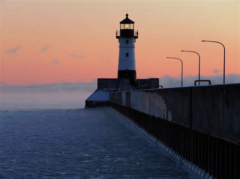 north pier lighthouse  photograph  alison gimpel fine art america