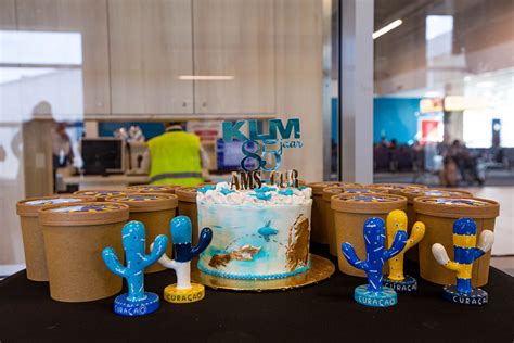 celebrating  years  klm flights  curacao eso evento show otro