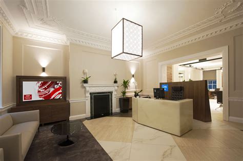 qib uk qatar islamic bank london offices designed by