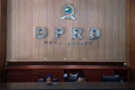 sekretariat kabinet republik indonesia  anggota dprd kota malang