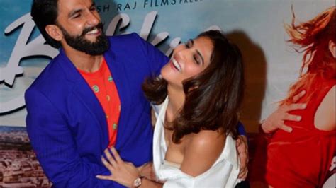 Vaani Kapoor And Ranveer Singh At Befikre Song Launch Event Youtube