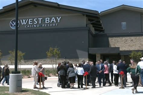 chickasaw nation opens west bay casino resort  lake texoma viacasinos