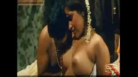Mallu Reshma’s Honeymoon Sex Video Low
