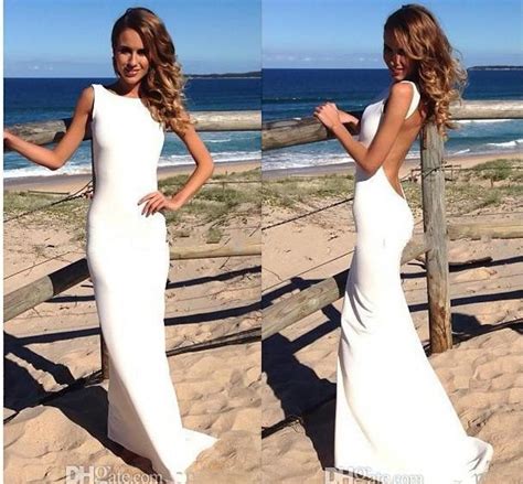 2016 Backless Vintage Beach Wedding Dresses Bateau