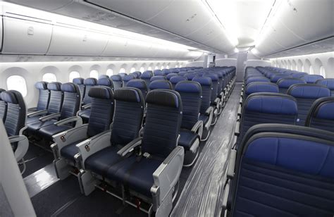 faa defends  decision   limit  small seats    airplanes
