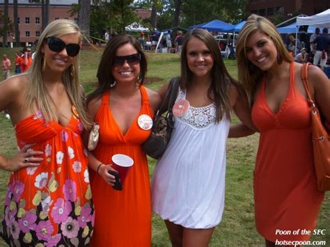 nude clemson girls