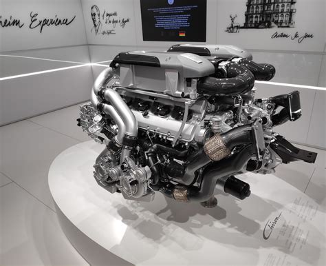 bugatti chiron  engine  hp   turbochargers   pinnacle   ice