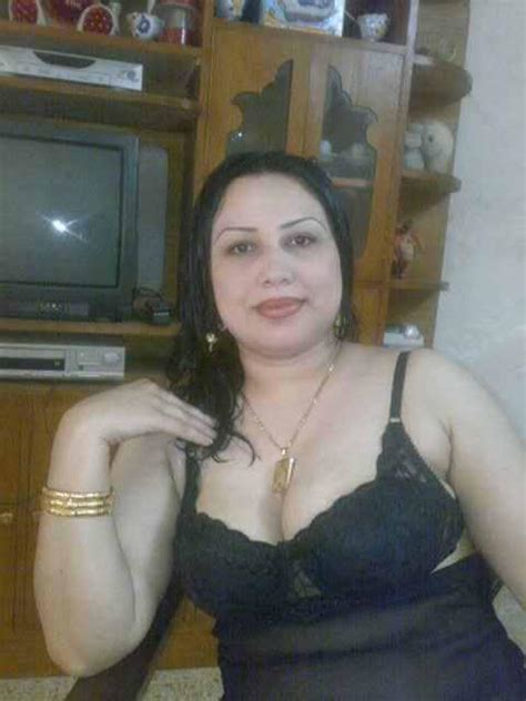 Arab Hot Sexy Housewife Spicy Pics Trosewhite
