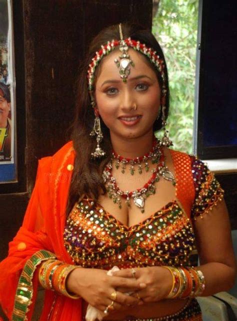 bhojpuri actress rani chatterjee hot thighs and navel show ~ bollywood pandit a guru of