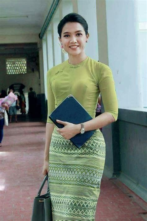 Pin By Sky And Star Fashion On A Myanmar Dress Idea