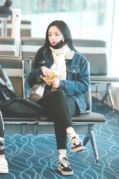 kpop idol airport fashion 2018 ezu photo mobile