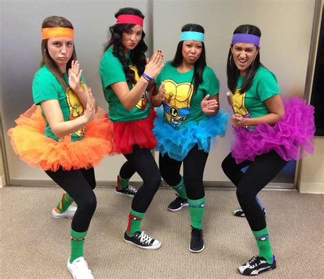 these 15 diy group halloween costumes are perfect for the squad obsigen