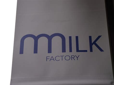 faire du beau avec du lait à la milk factory nalou s in the air
