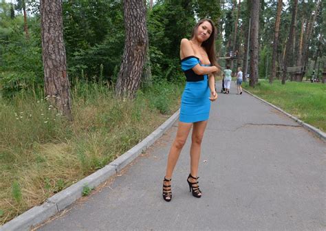 girl walking in a dress without panties in the park russian sexy girls