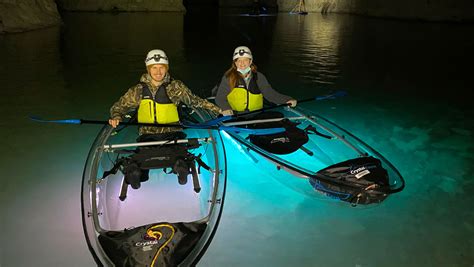 kentuckys glow   dark kayaking crystal kayak tours