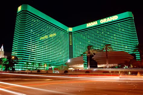 mgm resorts    fully open  las vegas casinos