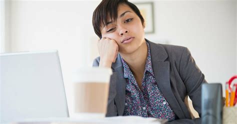 3 Mistakes People Make When Bored At Work The Muse