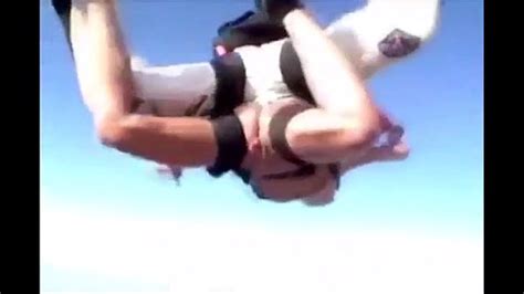 funny nude girl skydiving xnxx