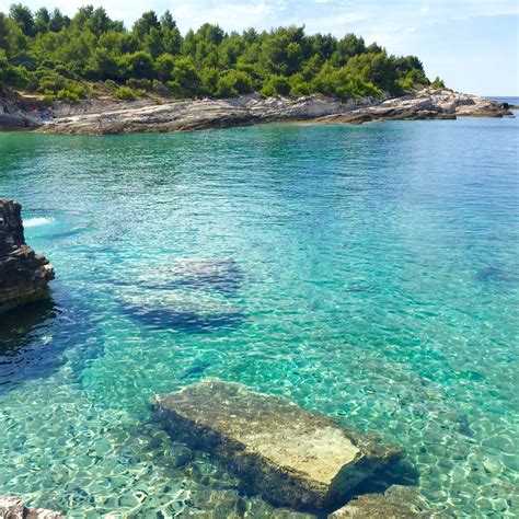 vacanze  croazia guida alla ricerca delle spiagge piu belle