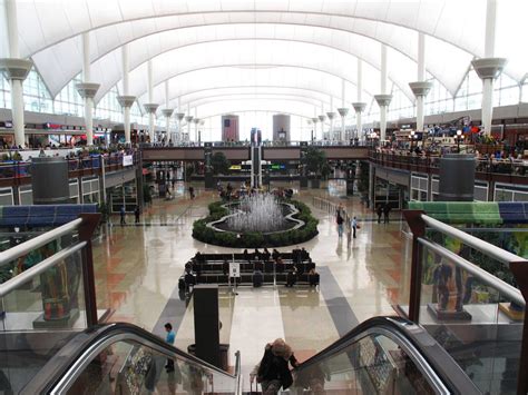 busiest airports   world  business insider