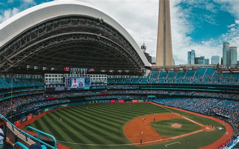 blue jays closing rogers centre roof  wednesday due  poor air quality