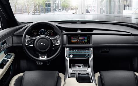 Jaguar Xf Interior Technology Meets Tactility