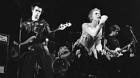 sid vicious johnny rotten sex pistols in action music etc pinterest johnny rotten and pop