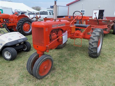 allis chalmers  tricycle tractor allis chalmers tractors classic tractor farm equipment