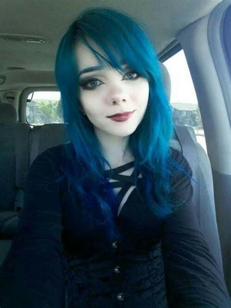Pin By Maddi Paige On Pastel Goth Goth Hair Cool Hairstyles Hair Styles