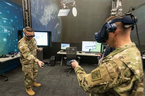 virtual reality helps soldiers shape army hypersonic weapon prototype