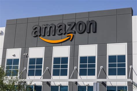 amazon accused  investing  small companies stealing  ideas